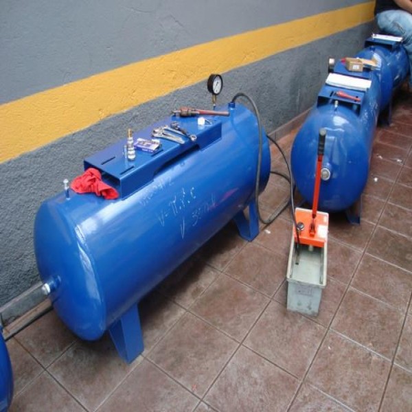 Teste hidrostático em tanques 
